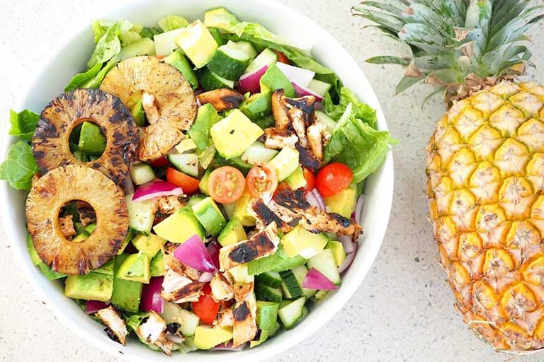 Salad dứa vừa là món ăn ngon, bổ dưỡng vừa hỗ trợ cải thiện bệnh viêm khớp
