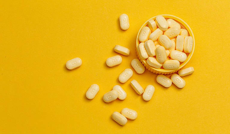 Vitamin nhóm B là nhóm thuốc bổ sung thường được dùng trong quá trình điều trị phồng lồi đĩa đệm
